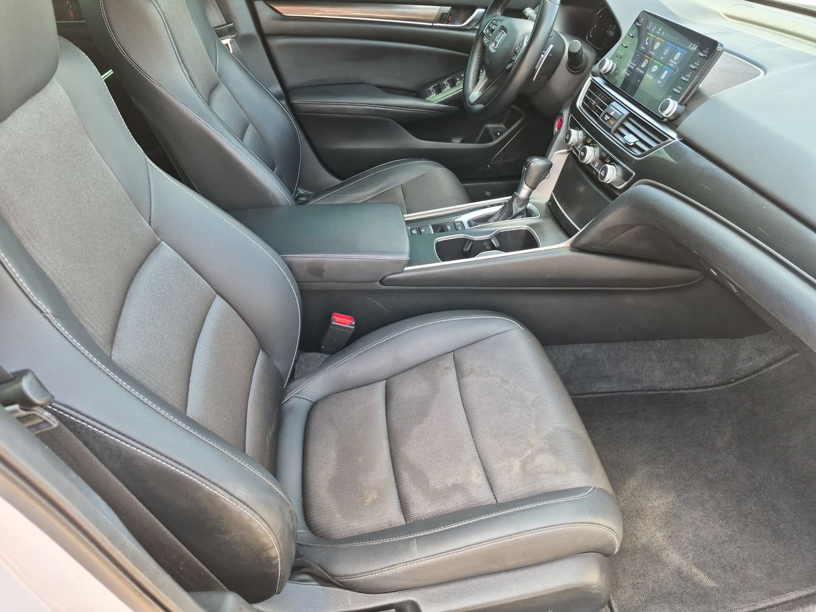 2022 Honda Accord Sport - Photo 21