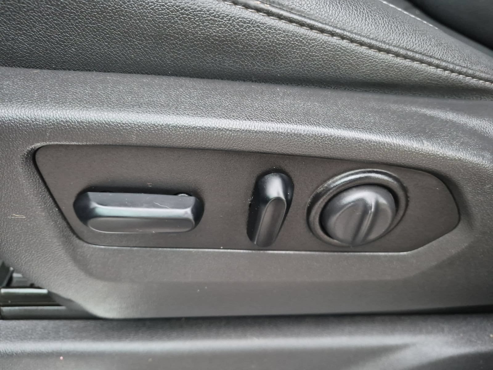 2021 Chevrolet Silverado 1500 RST - Photo 17