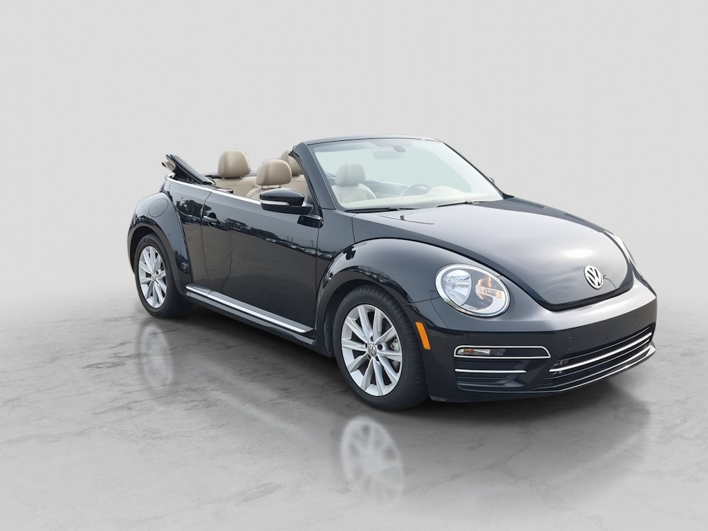 Used 2019 Volkswagen Beetle Convertible 2.0T SE Convertible