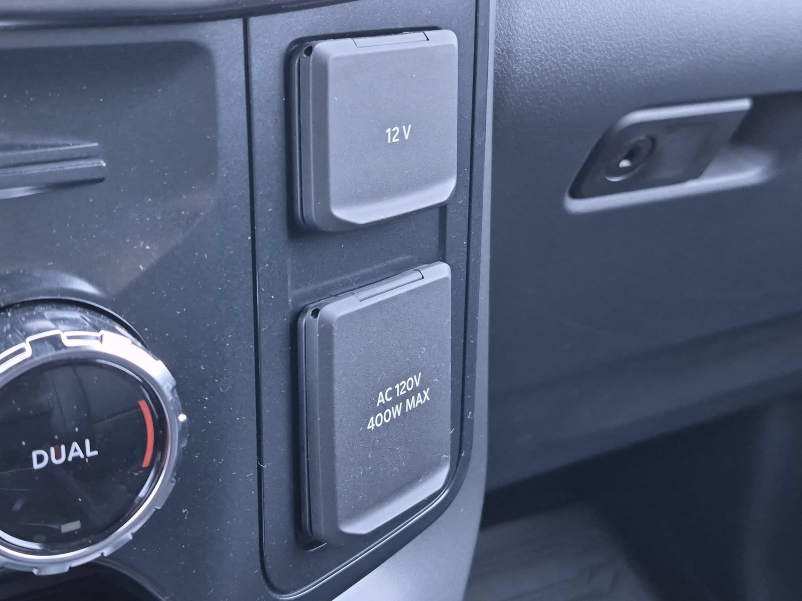2026 Ford F-150 Lariat - Photo 31