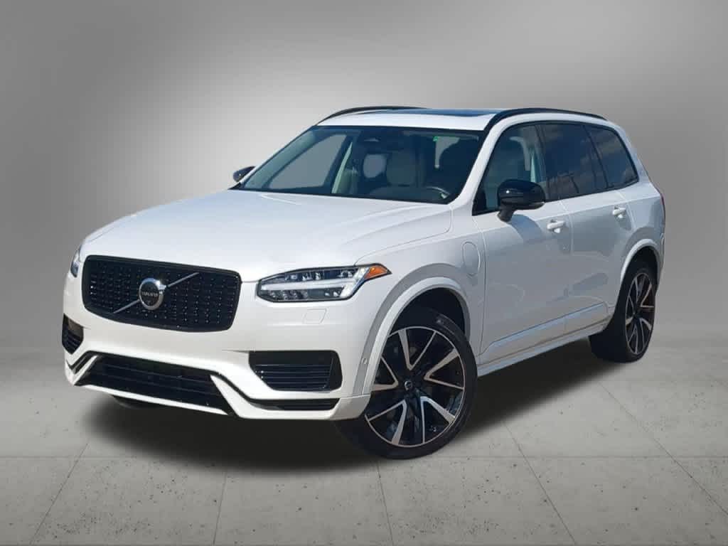  Volvo XC90 Recharge Plug-In Hybrid