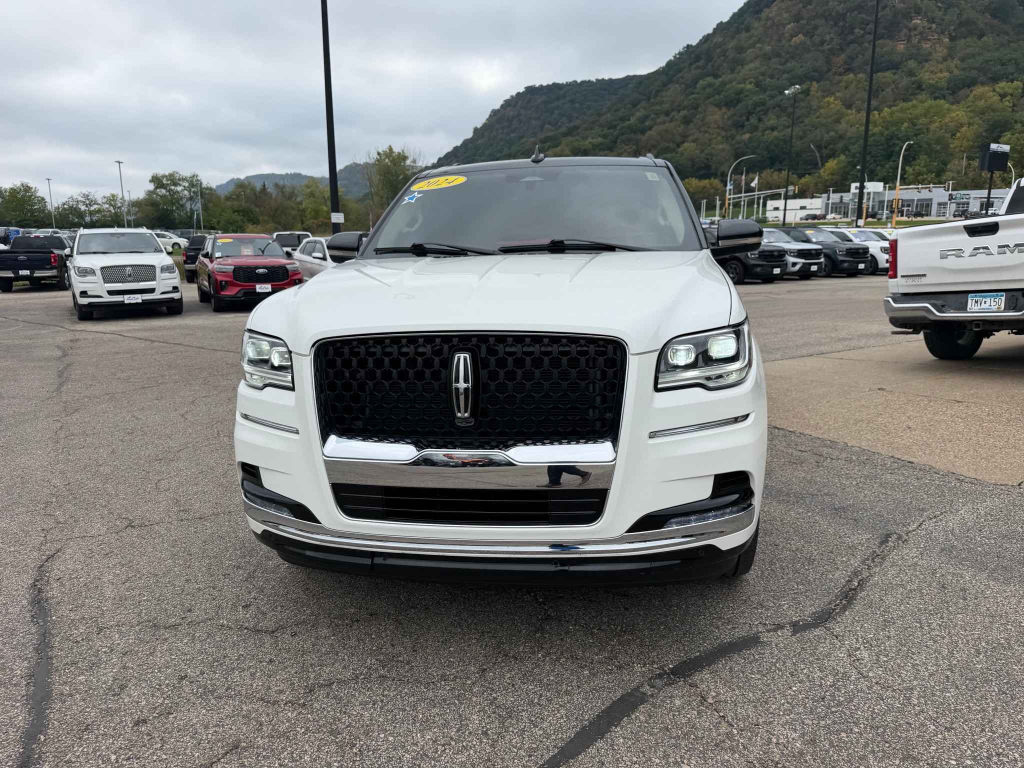Used 2024 Lincoln Navigator Black Label L with VIN 5LMJJ3TGXREL18745 for sale in Winona, Minnesota