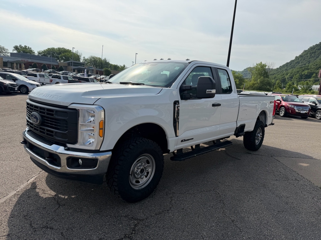 2025 Ford F-350 Super Duty XL - Photo 3