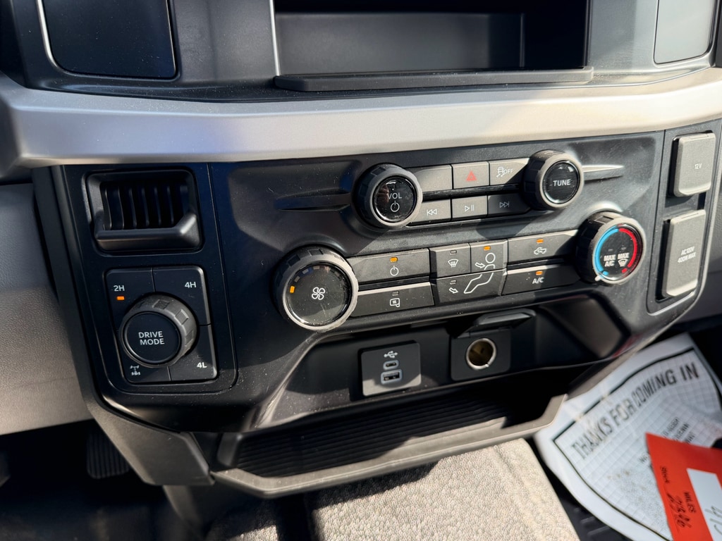2025 Ford F-350 Super Duty XL - Photo 10