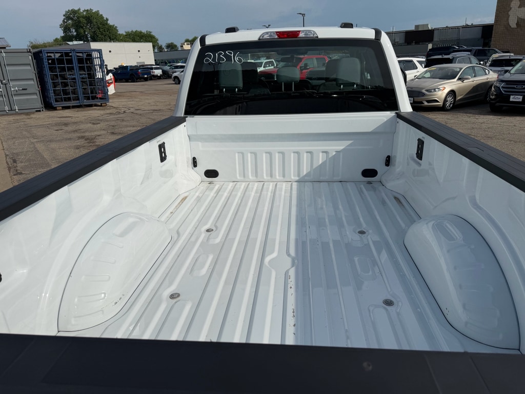 2025 Ford F-350 Super Duty XL - Photo 6