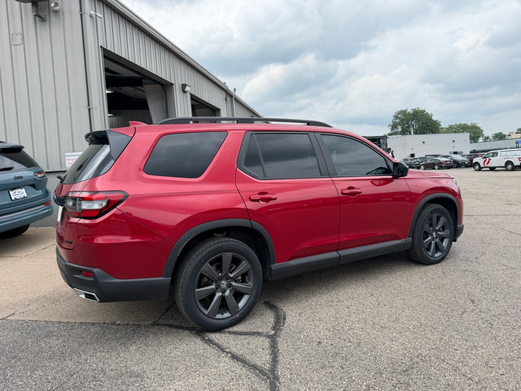 Used 2024 Honda Pilot Sport AWD Sport Utility
