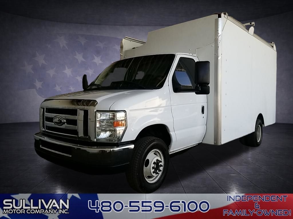 Used 2015 Ford E-450SD Base Cab/Chassis