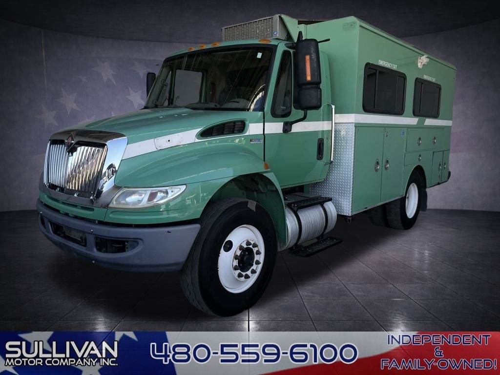 Used 2014 International Durastar 4000 Passenger Overland Truck