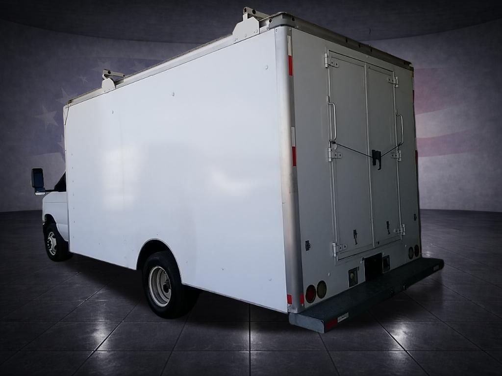 Used 2015 Ford E-450SD Base Cab/Chassis