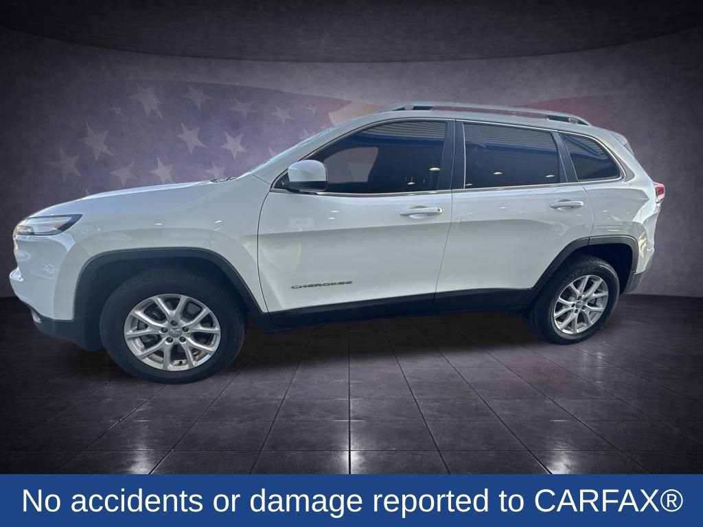 Used 2018 Jeep Cherokee Latitude SUV