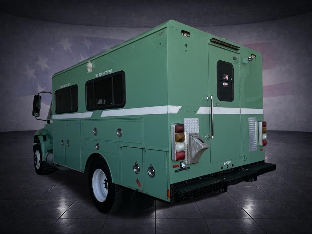 Used 2014 International Durastar 4000 Passenger Overland Truck