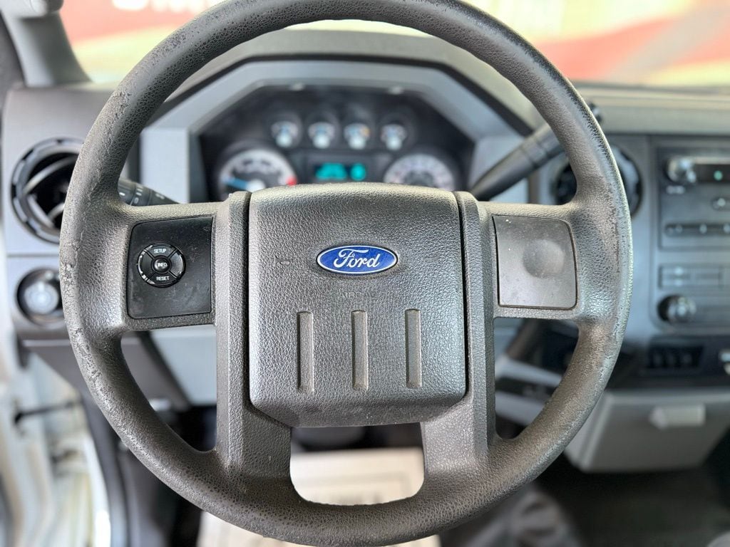 2015 Ford F-450 Super Duty Chassis Cab XL - Photo 23