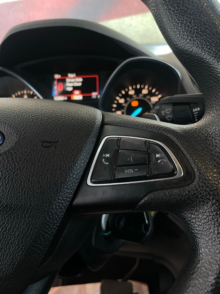 2017 Ford Escape SE - Photo 27