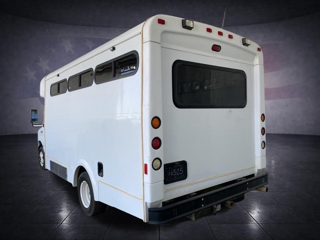 Used 2012 Ford E-450SD Base Cab/Chassis