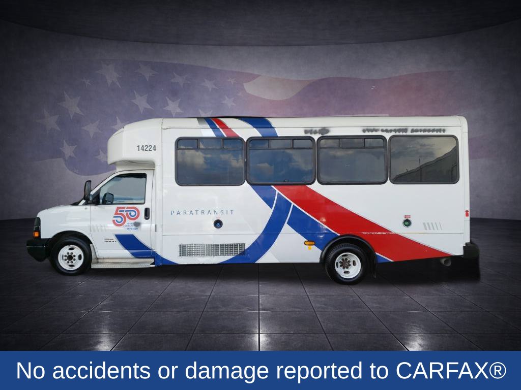 Used 2015 Chevrolet Express 4500 Base Cab/Chassis