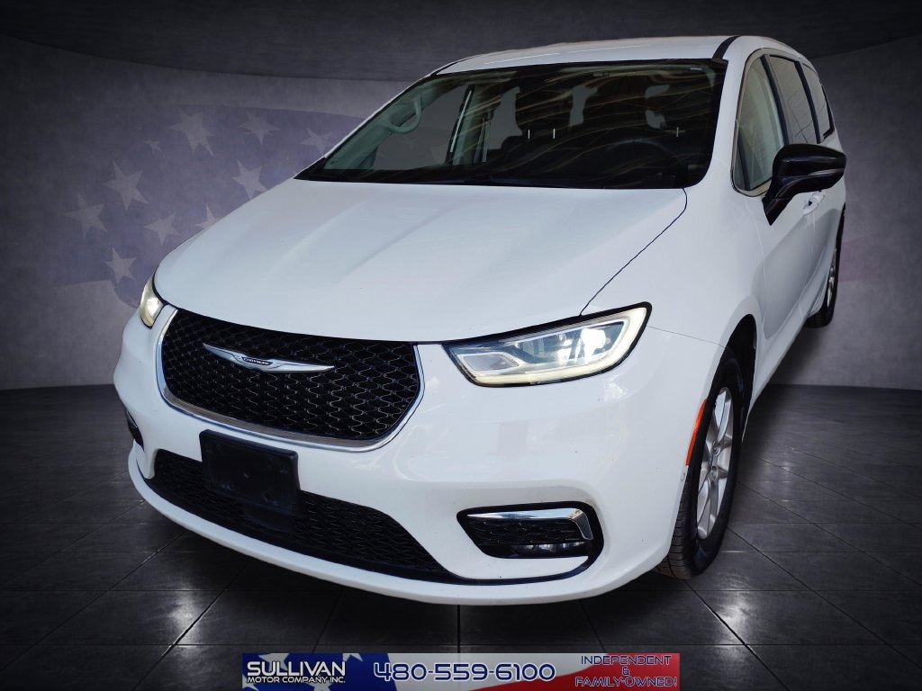 Used 2024 Chrysler Pacifica Touring L Van Passenger Van