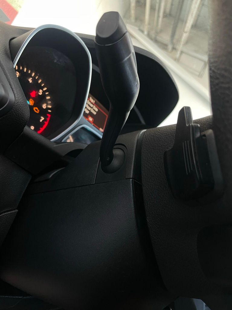 2017 Ford Escape SE - Photo 23