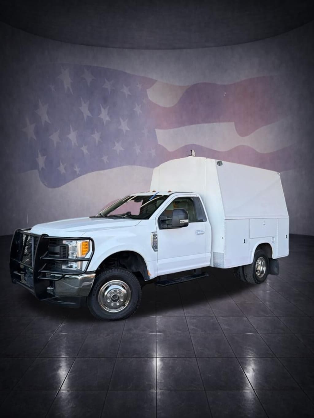 Used 2017 Ford F-350SD Plumber Box Chassis