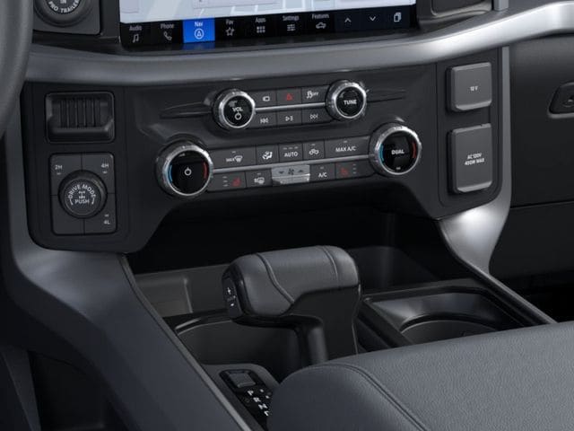 2026 Ford F-150 XLT - Photo 15