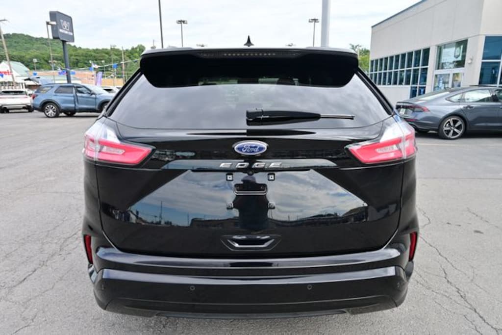 Used 2023 Ford Edge ST Line SUV