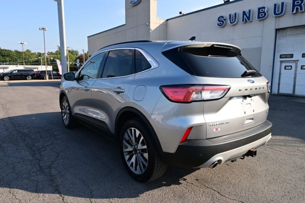 Used 2022 Ford Escape Titanium SUV