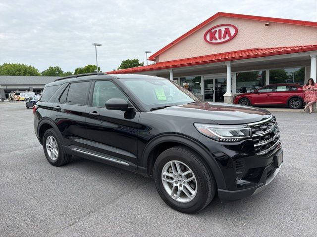 2025 Ford Explorer