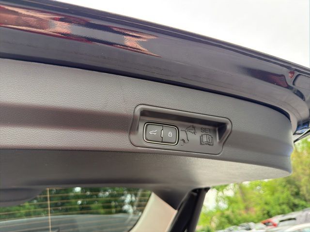 2025 Ford Explorer Active - Photo 38