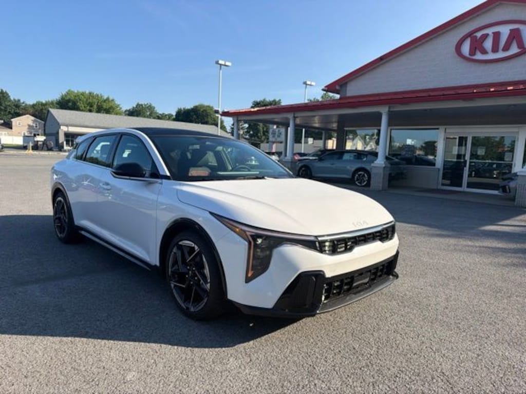 New 2026 Kia K4 GT-Line Hatchback