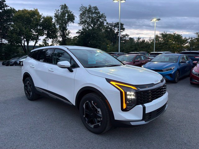 2027 Kia Sportage Hybrid S SUV