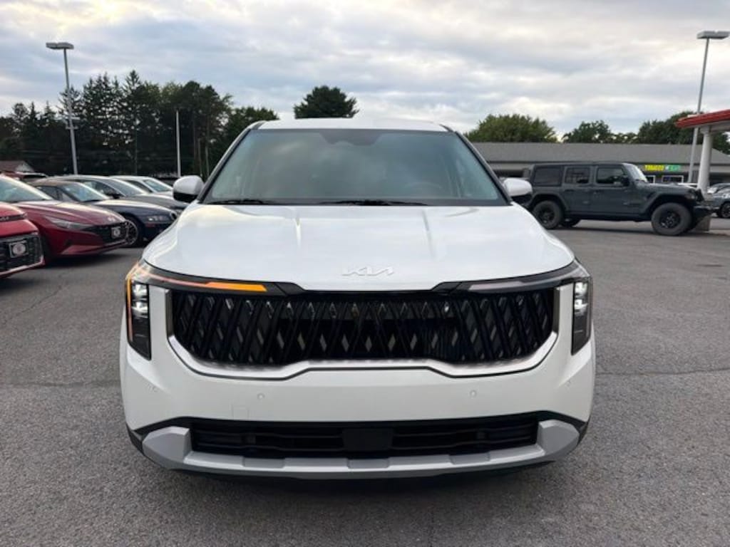New 2027 Kia Carnival Hybrid LXS Van Passenger Van