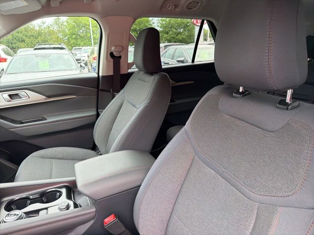 2025 Ford Explorer Active - Photo 27