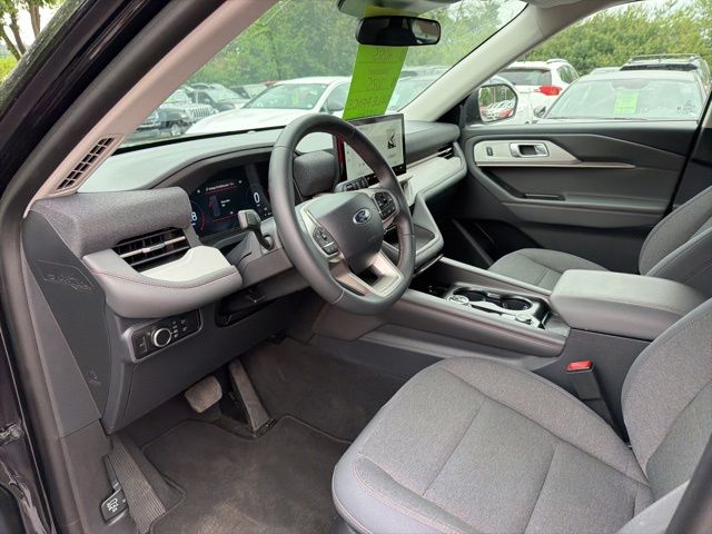 2025 Ford Explorer Active - Photo 26