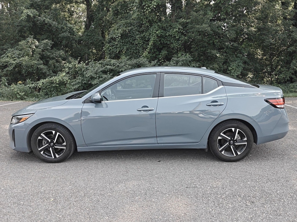 Used 2024 Nissan Sentra SV Xtronic CVT Sedan
