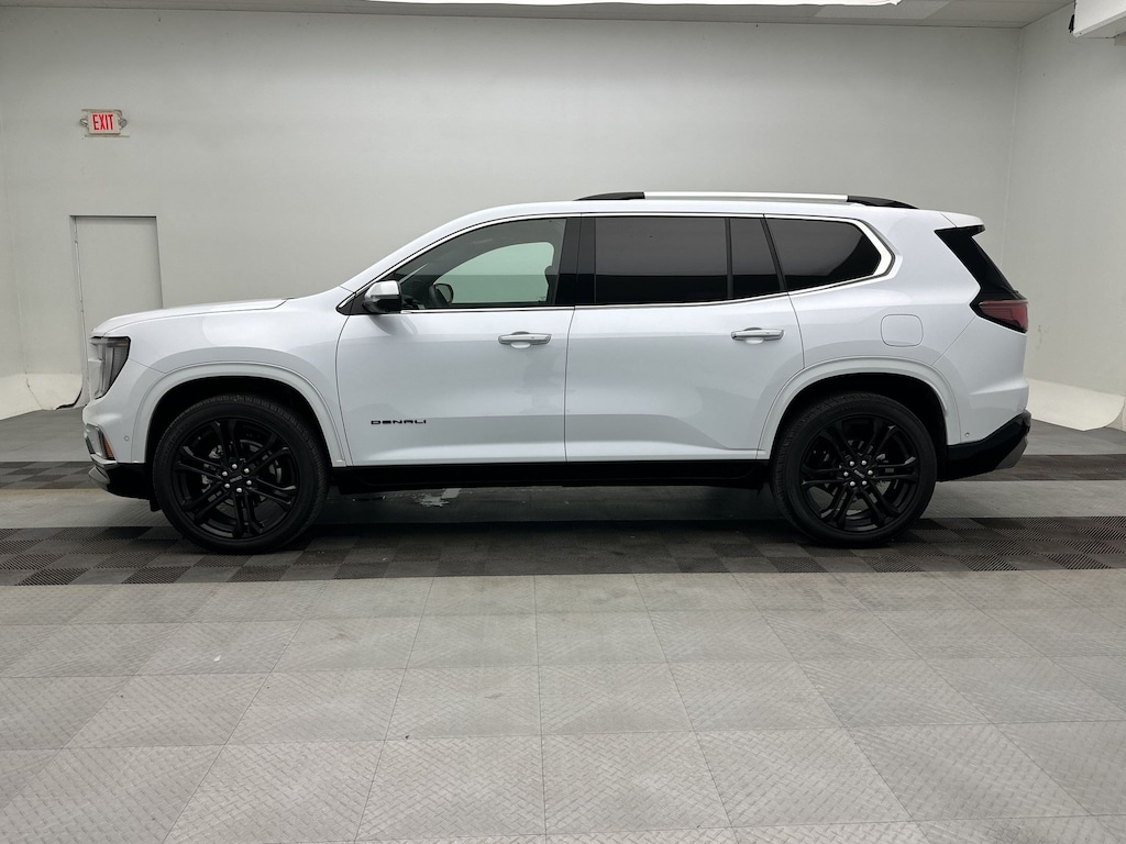 Used 2026 GMC Acadia Denali SUV