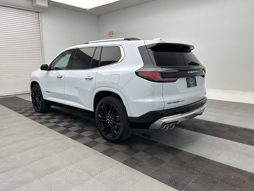 Used 2026 GMC Acadia Denali SUV