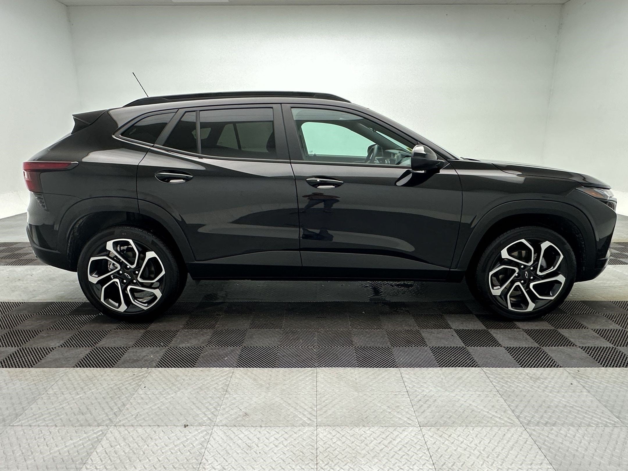 2026 Chevrolet Trax RS - Photo 7
