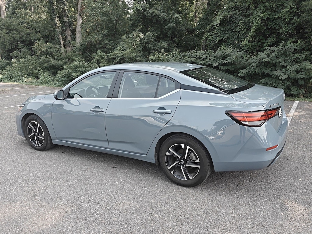 Used 2024 Nissan Sentra SV Xtronic CVT Sedan