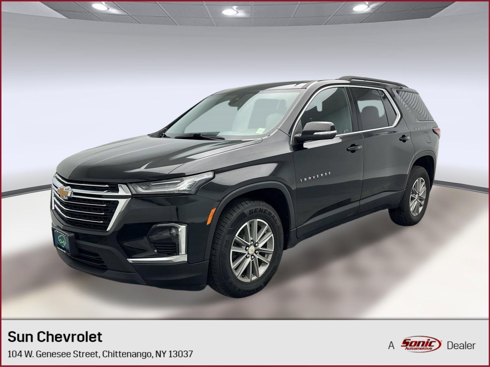 Used 2023 Chevrolet Traverse LT Cloth SUV