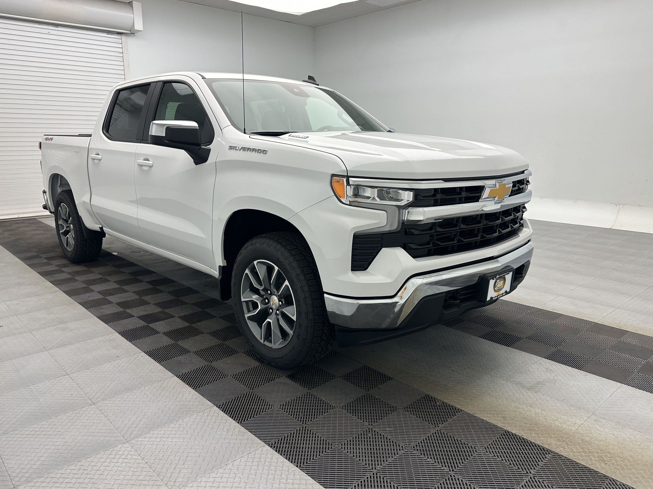 2026 Chevrolet Silverado 1500 LT - Photo 7