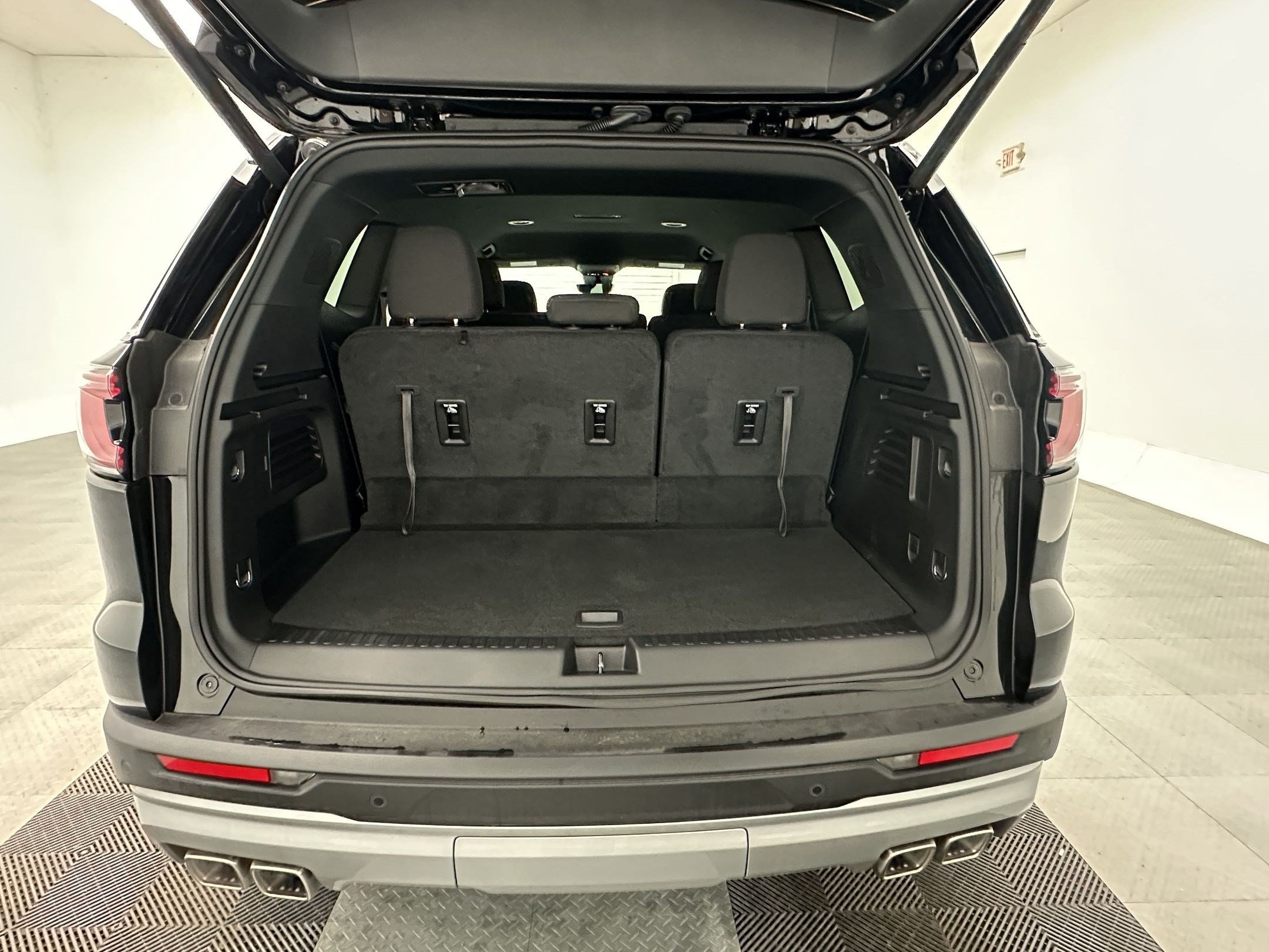 2026 GMC Acadia Elevation - Photo 25