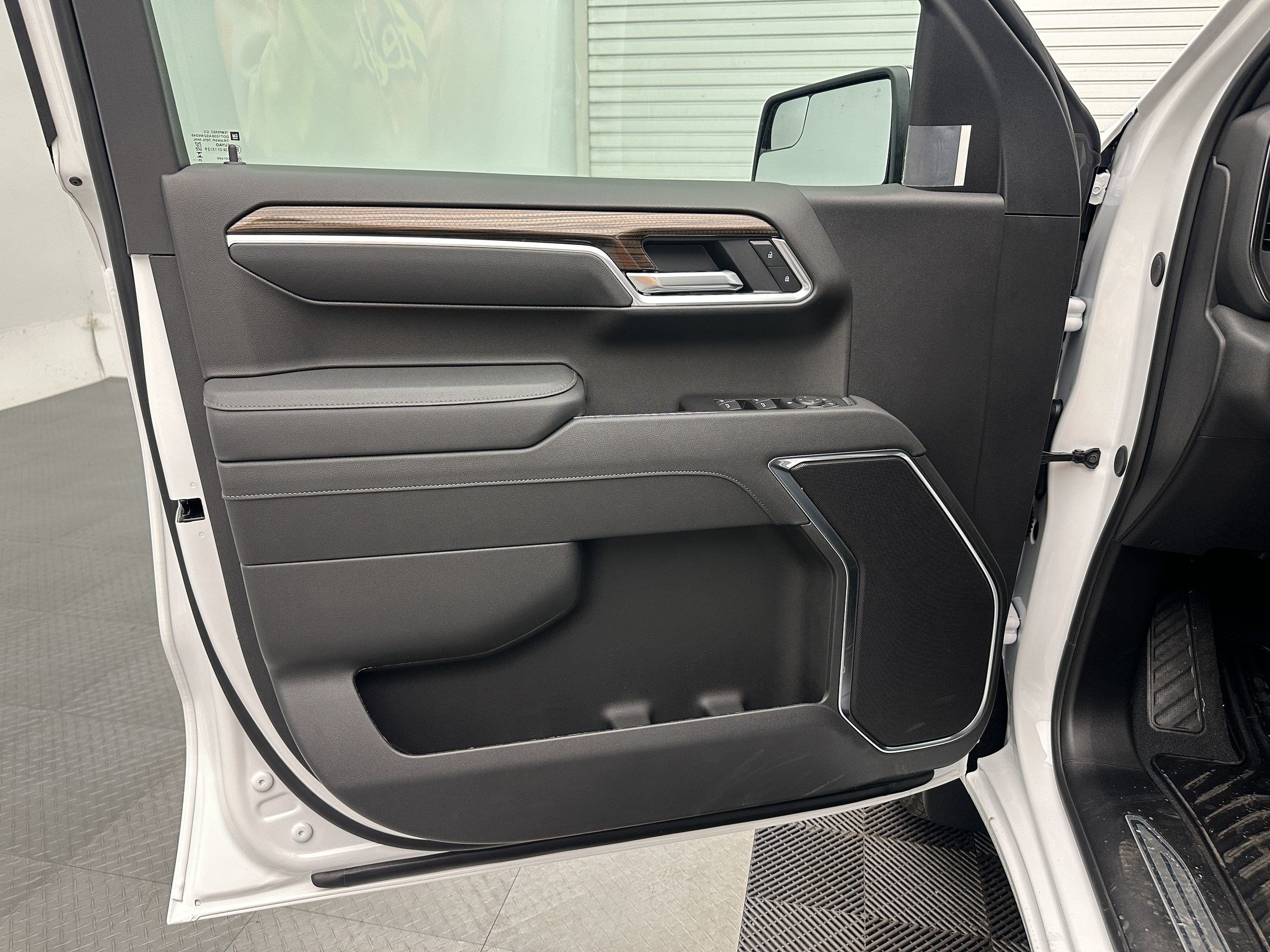 2026 Chevrolet Silverado 1500 LT - Photo 14