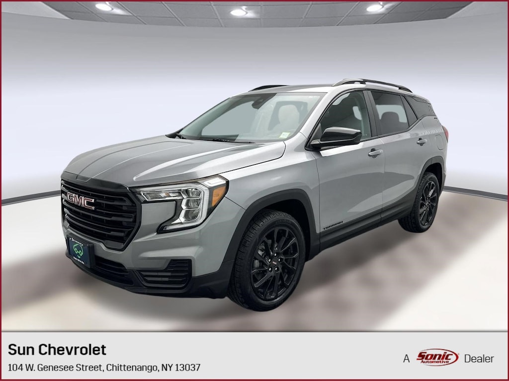 Used 2024 GMC Terrain SLE SUV