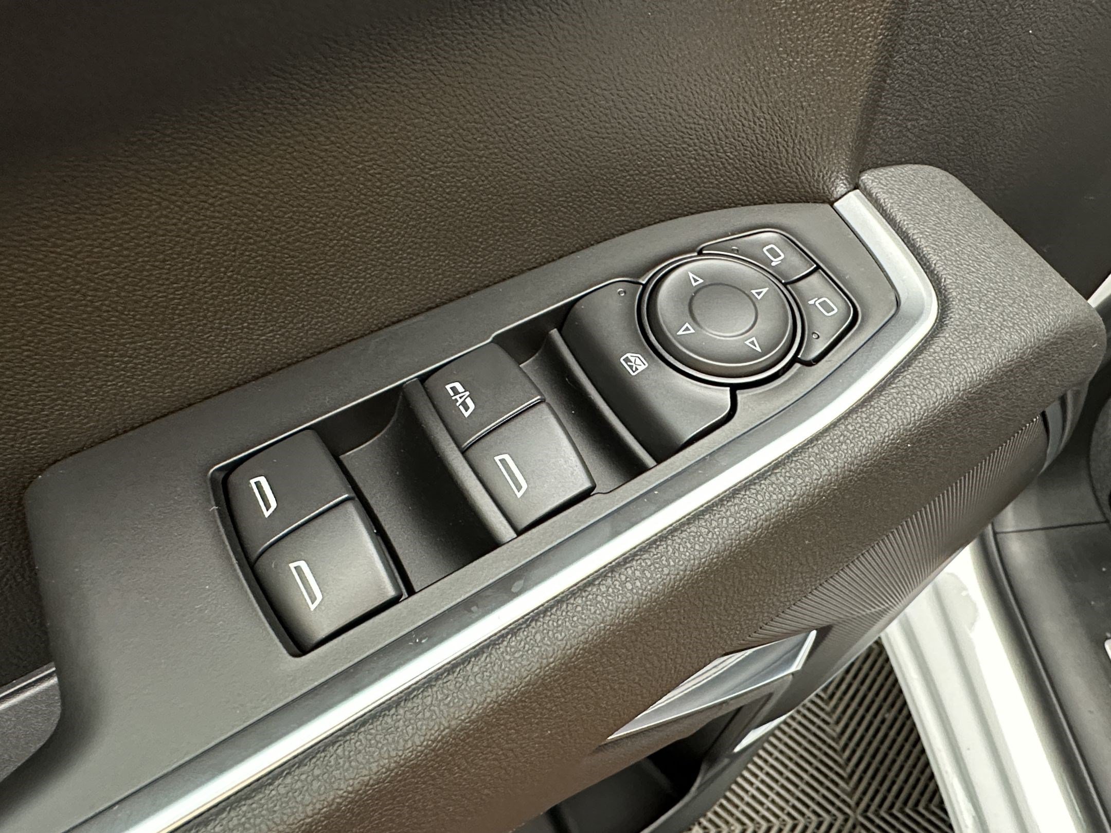 2026 Chevrolet Silverado 1500 LT - Photo 26