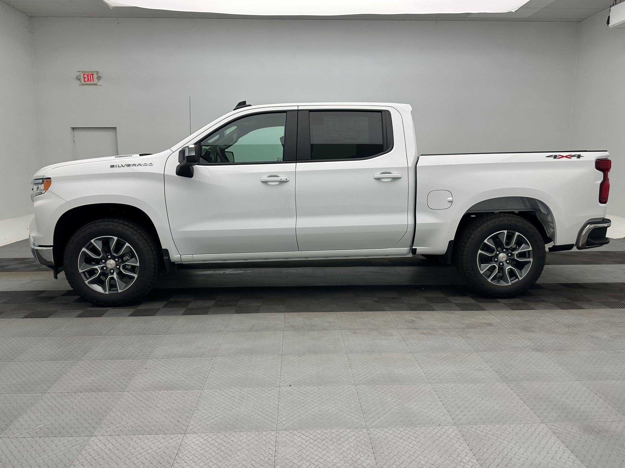 New 2026 Chevrolet Silverado 1500 LT (2FL) Truck