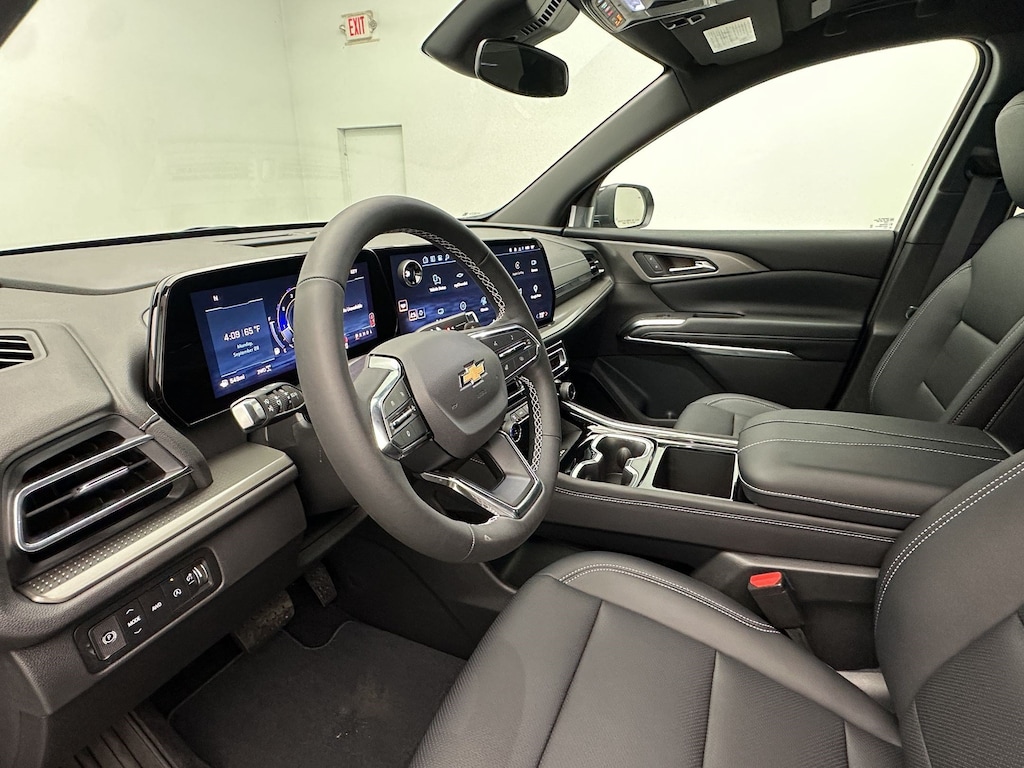 New 2027 Chevrolet Traverse LT SUV