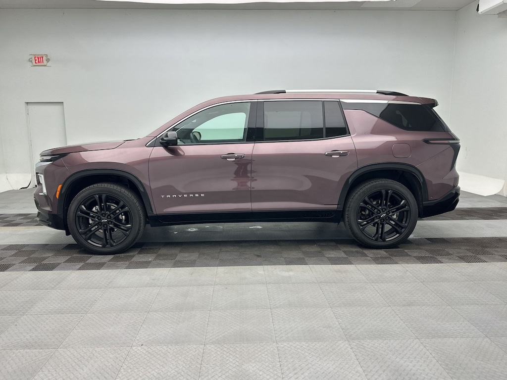 Used 2026 Chevrolet Traverse High Country SUV