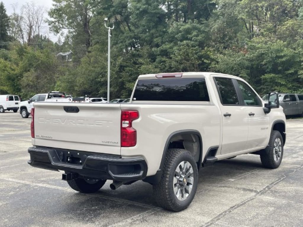 New 2026 Chevrolet Silverado 2500 HD Custom Truck