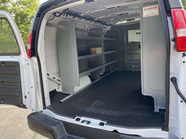 2025 Chevrolet Express Cargo Work Van - Photo 15