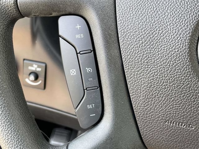 2025 Chevrolet Express Cargo Work Van - Photo 24