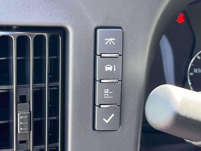2025 Chevrolet Express Cargo Work Van - Photo 25